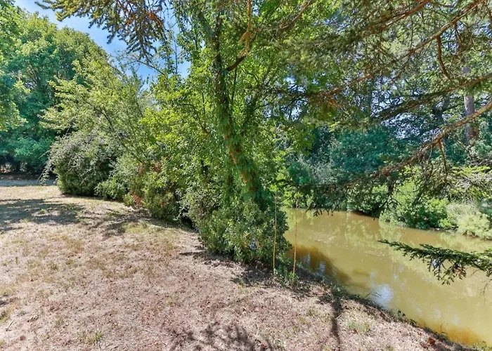 In France With Private Terrace Hébergement de vacances